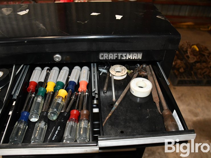 craftsman-3-tier-tool-bench-w/contents-image-9