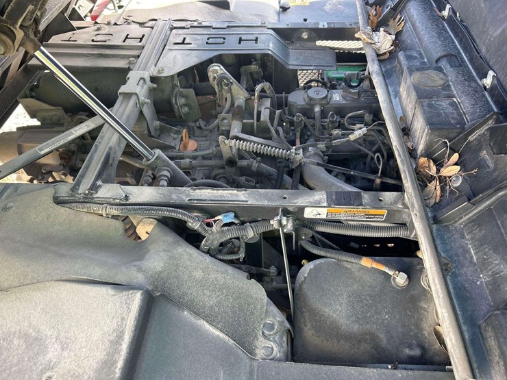 2018-kubota-rtv-x900-image-8