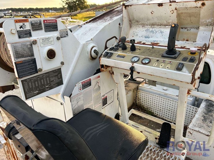 2006-altec-dm47-image-26