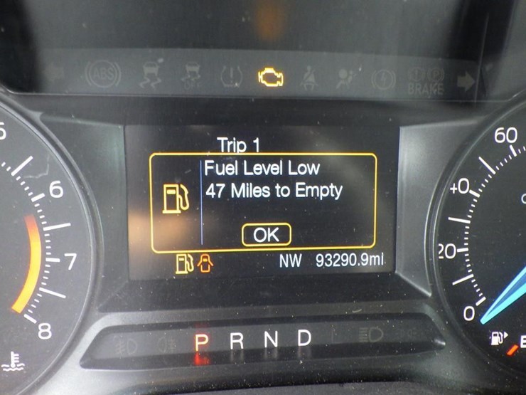 2019-ford-explorer-image-14