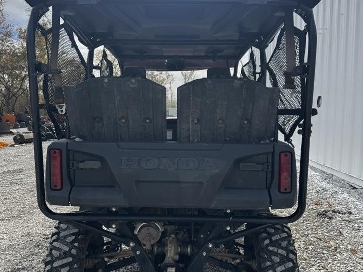 2018-honda-pioneer-700-image-7