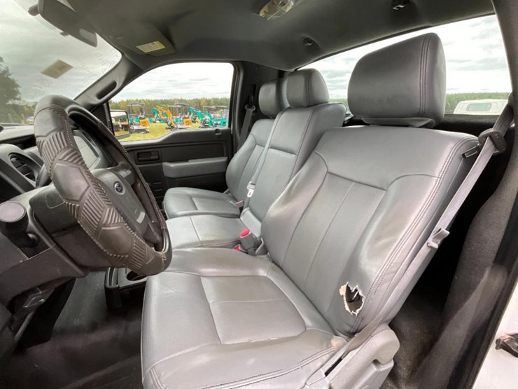 2014-ford-f150-xl-image-14