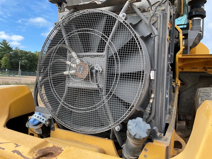 2015-volvo-l70h-image-93