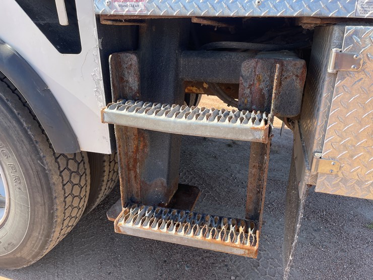 2012-international-durastar-4400-image-60