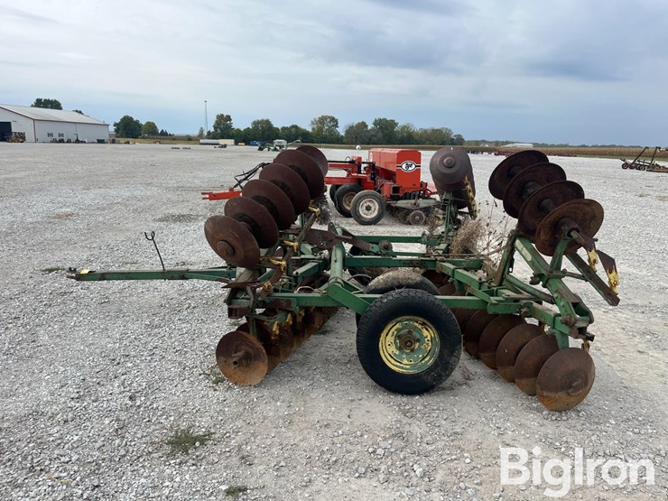 john-deere-18-image-8