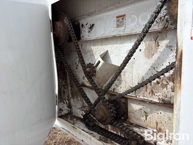 2012-cattlelac-460-image-15