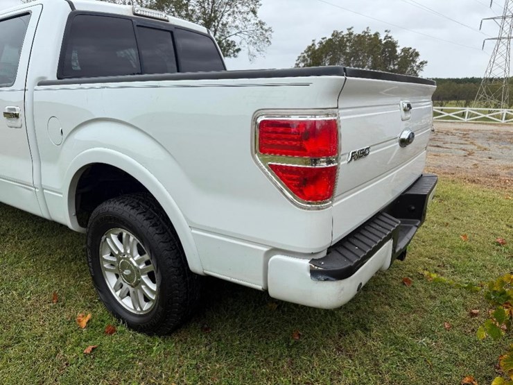 2011-ford-f150-lariat-image-3