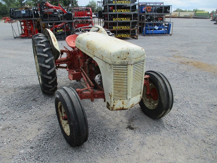 ferguson-to20-image-1