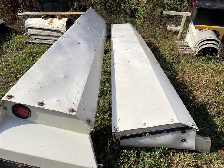 #3374-•-mcneilus-cement-mixer-drum-with-chutes-and-controls-image-17