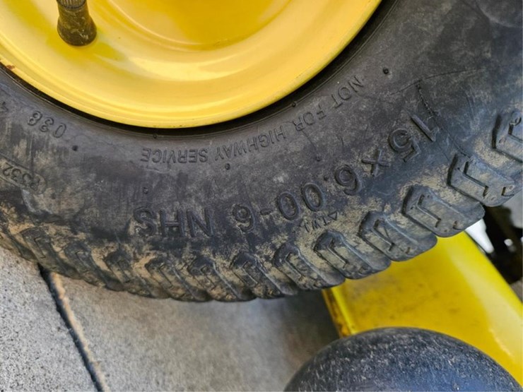 john-deere-x300-image-29