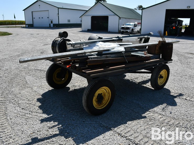 hayrack-w/contents-image-5