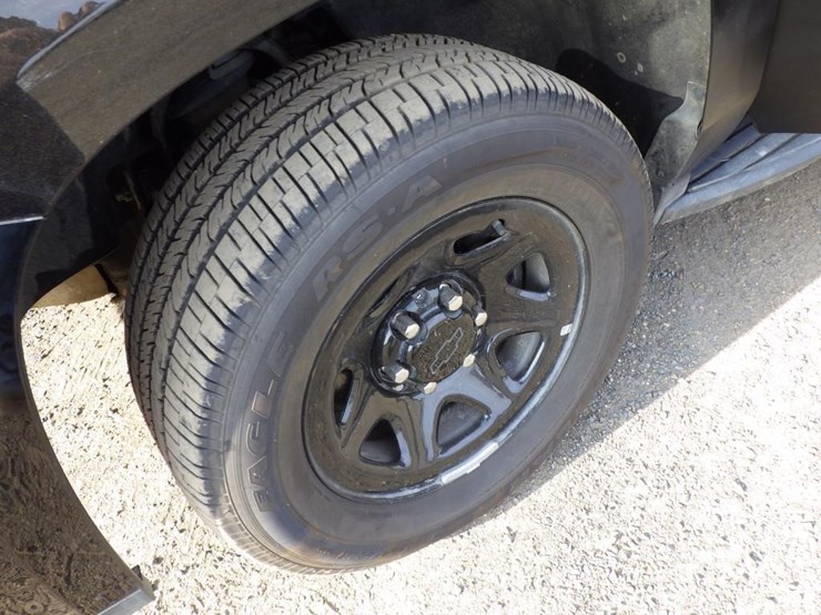 2020-chevrolet-tahoe-image-13