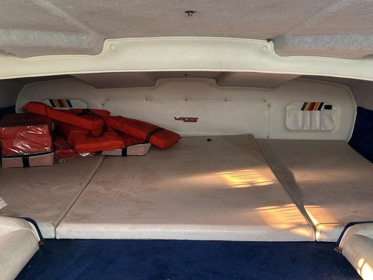 2004-unknown-trailer-image-33