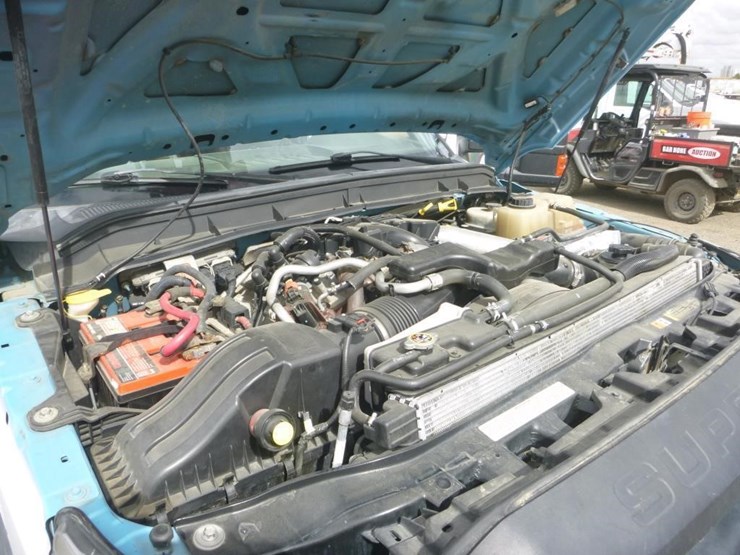 2015-ford-f550-image-24