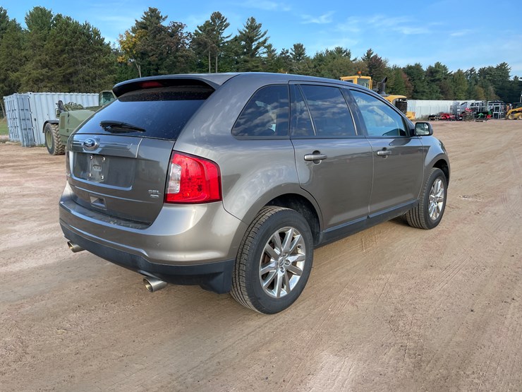 2013-ford-edge-image-5