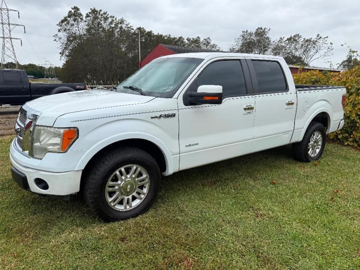 2011-ford-f150-lariat-image-1