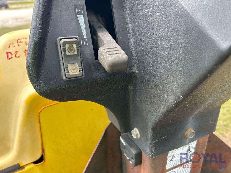 2002-wacker-neuson-rd11a-image-11