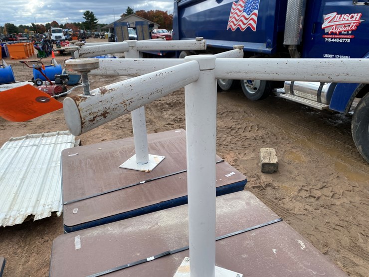 #3391-•-(5)-tables-image-5