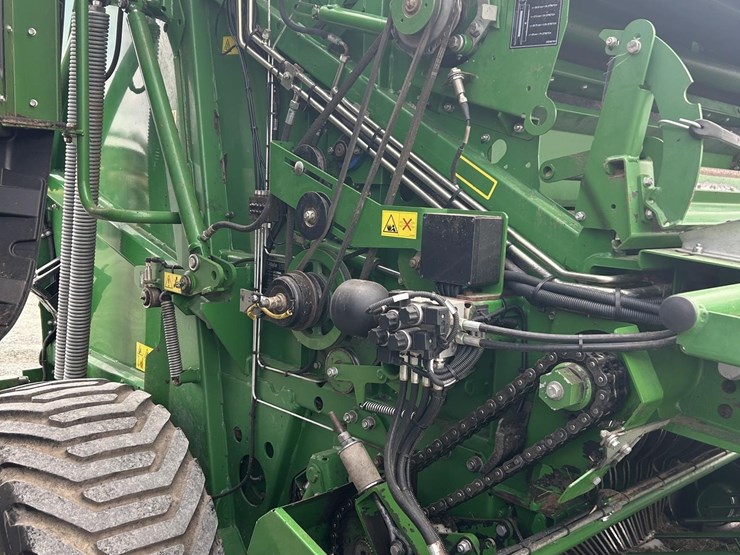 2016-mchale-v660-image-10