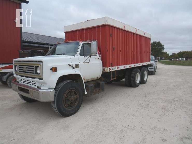 1977-chevrolet-c65-image-1