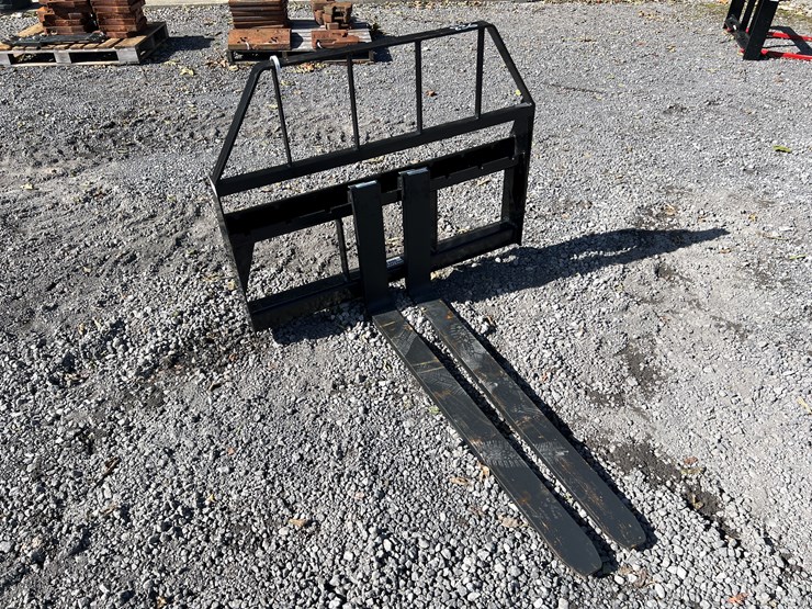 #836-•-unused-kivel-qt-pallet-forks-image-1