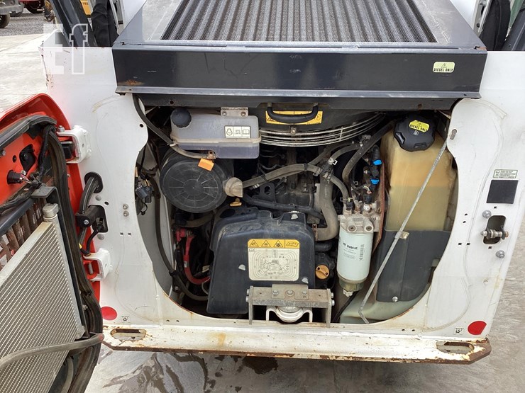 2021-bobcat-s66-image-11