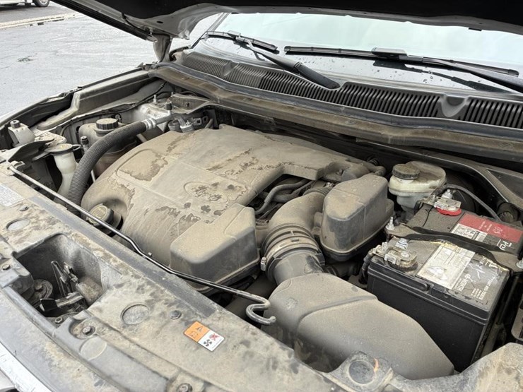 2016-ford-explorer-image-6