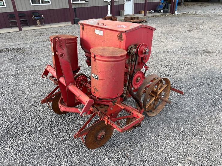 massey-ferguson-39-image-1