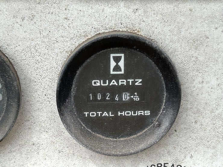 1994-generac-olympian-3054-125kva-3-phase-diesel-generator-image-4