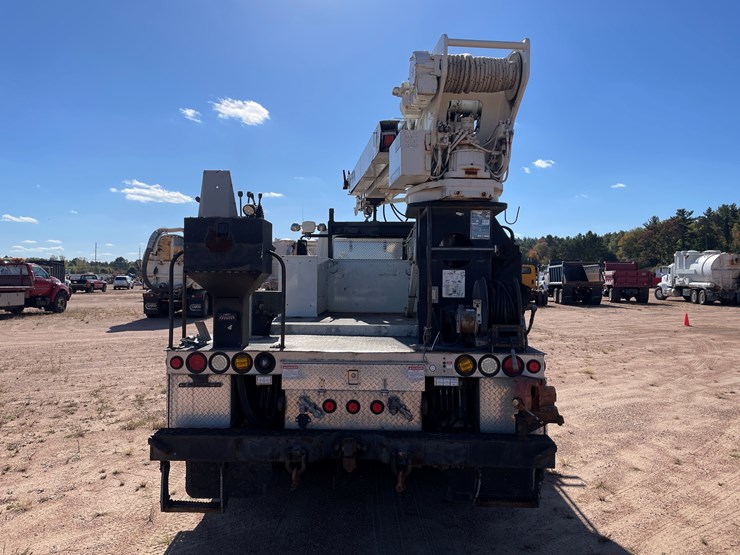 2012-international-durastar-4400-image-5