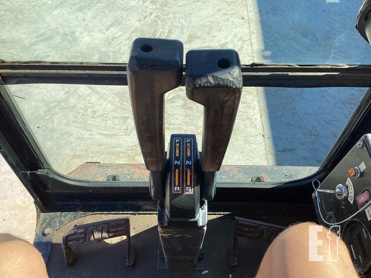 2010-morooka-mst1500vd-image-15