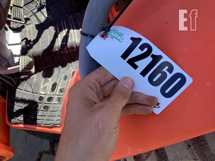 2007-kubota-m6040dt-image-20