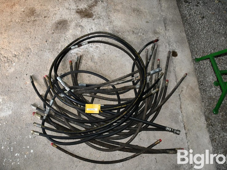 assortment-of-hydraulic-hoses-image-6