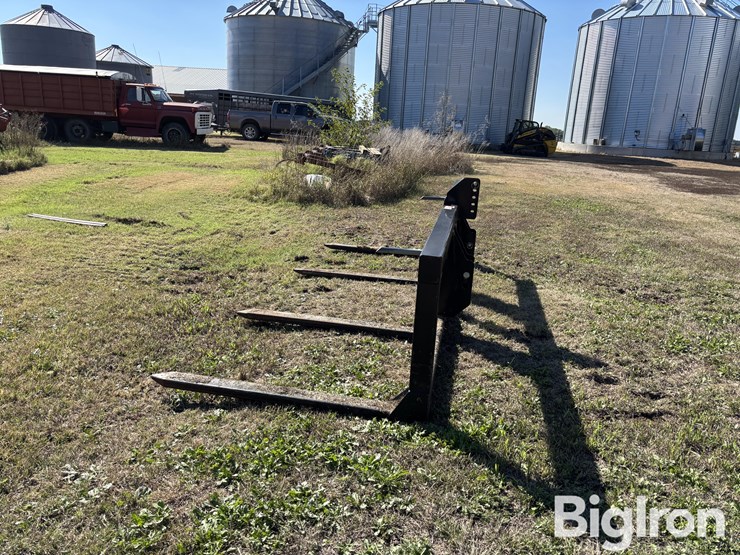 winkel-3-pt-bale-mover-image-8