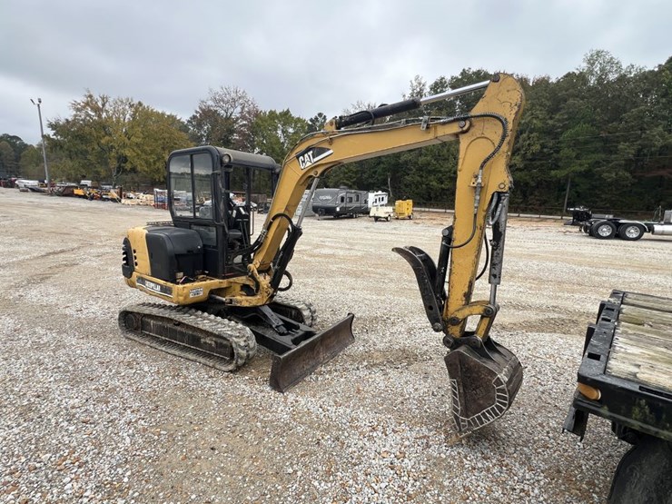 2002-caterpillar-303.5-image-7