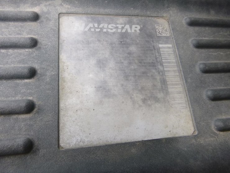 2017-international-8600-image-25