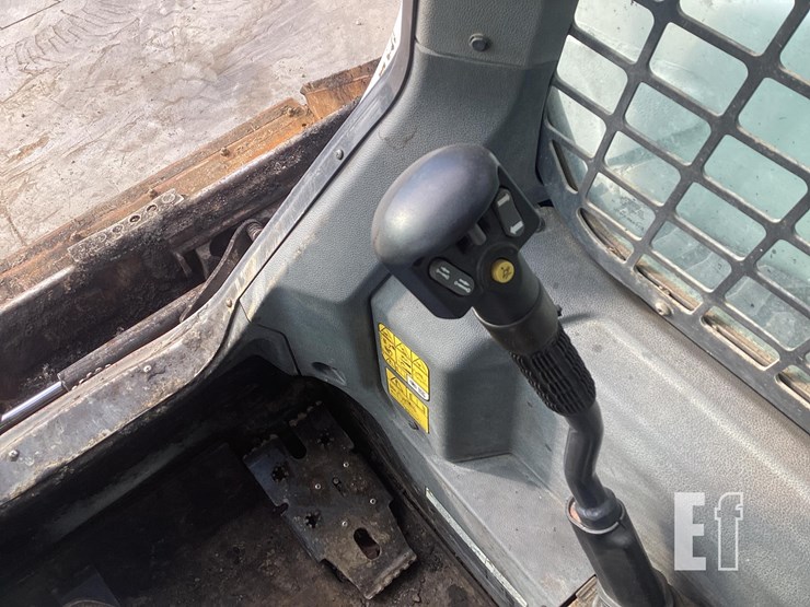 2021-bobcat-s76-image-16