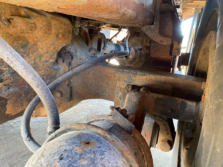 2003-international-7400-image-16