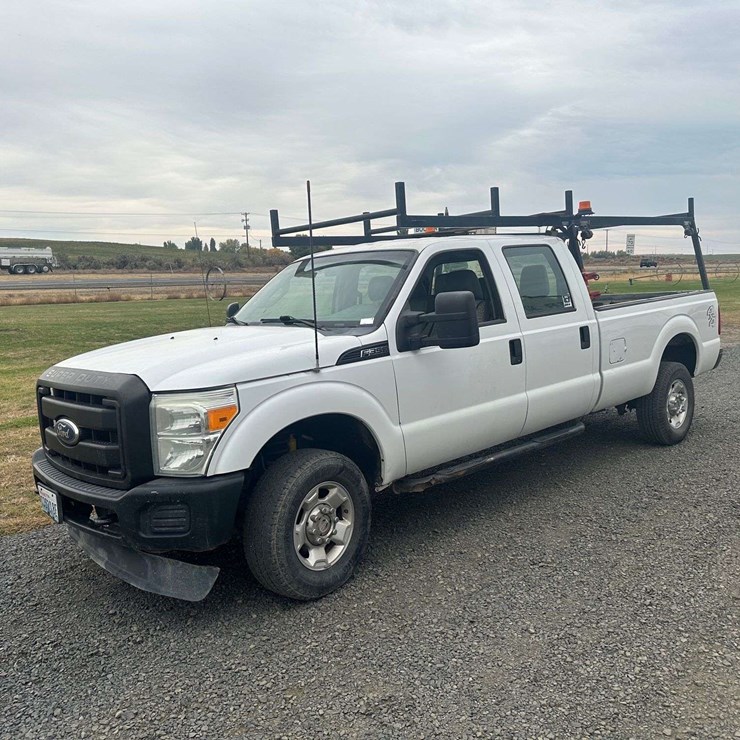 2011 FORD F350