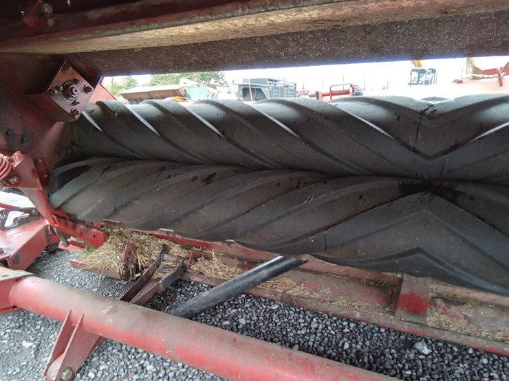 new-holland-488-image-7