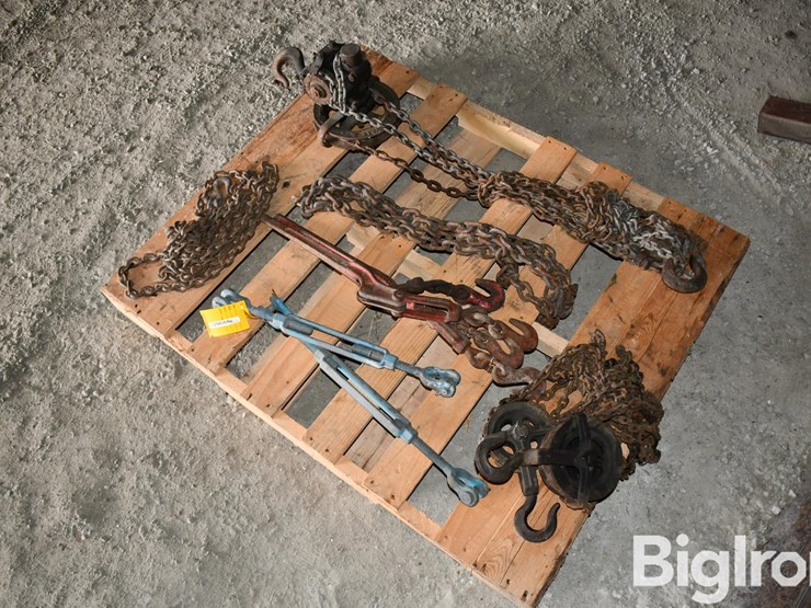 pallet-of-chains,-pulley,-binders-image-7