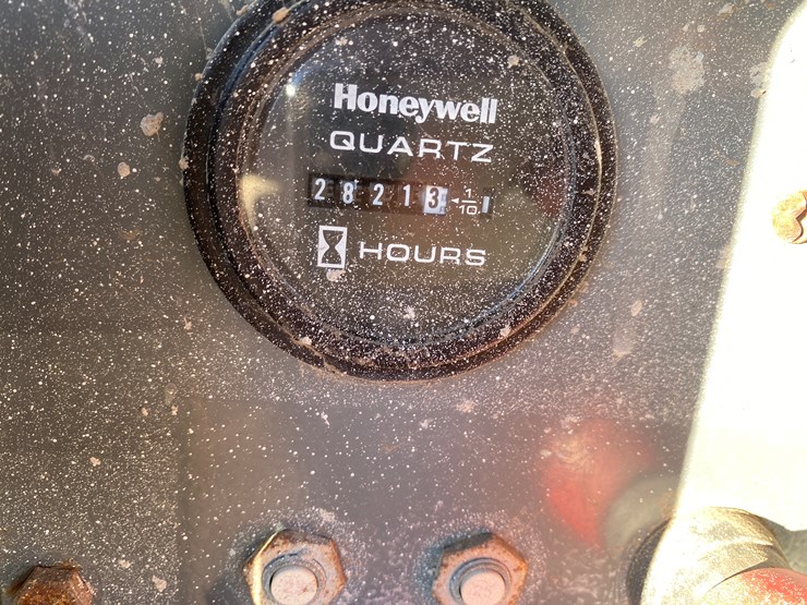 2016-skyjack-sj6832rt-image-30