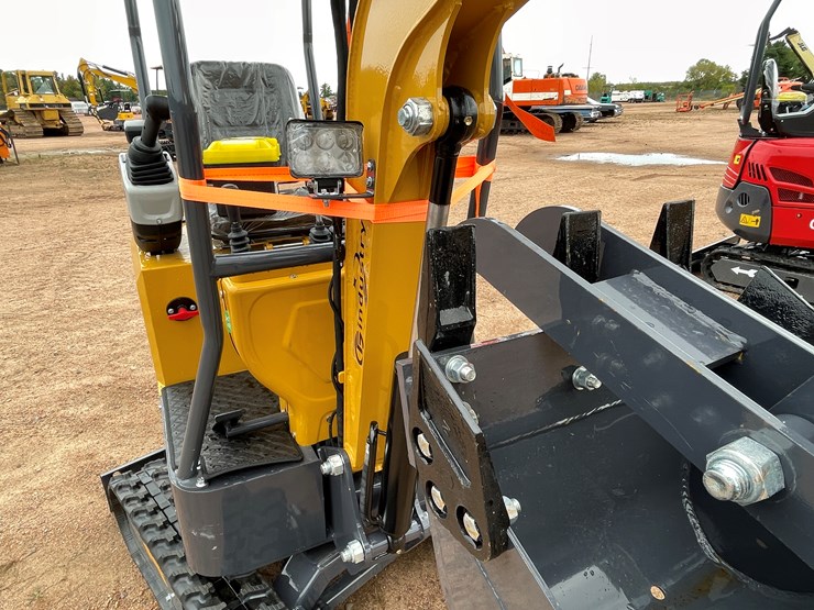 #1698-•-agt-mx12rx-mini-excavator-image-27