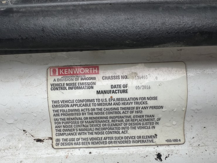 2016-kenworth-t880-image-15