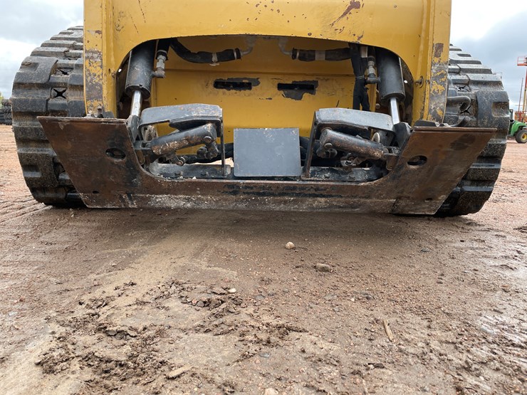 2012-caterpillar-226b3-image-15