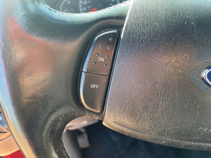 2003-ford-f150-image-61