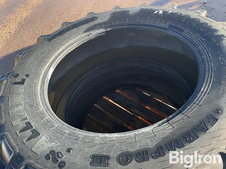 alliance-farm-pro-ii-380/85r30-tractor-tires-image-11