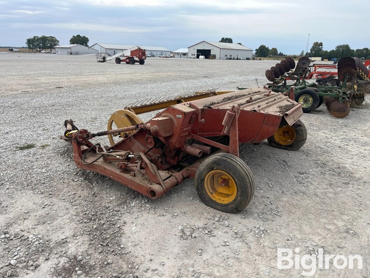 new-holland-469-image-7