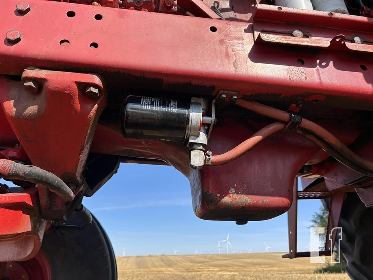 international-1586-image-38