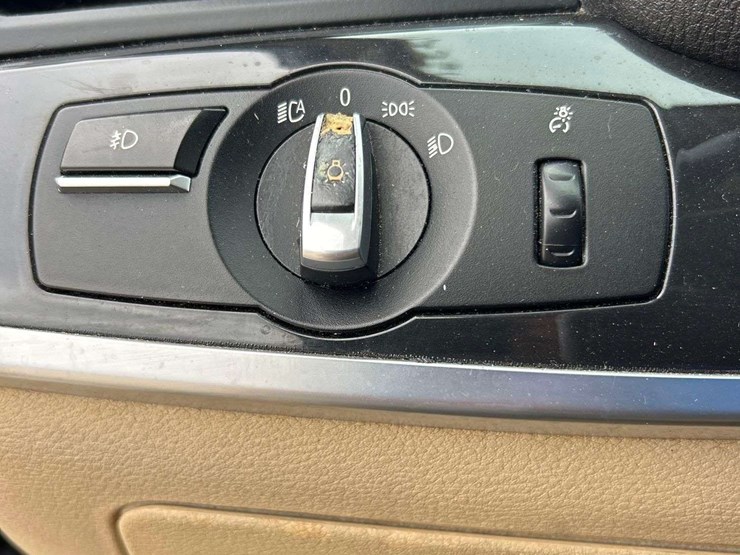 2014-bmw-x3-image-17